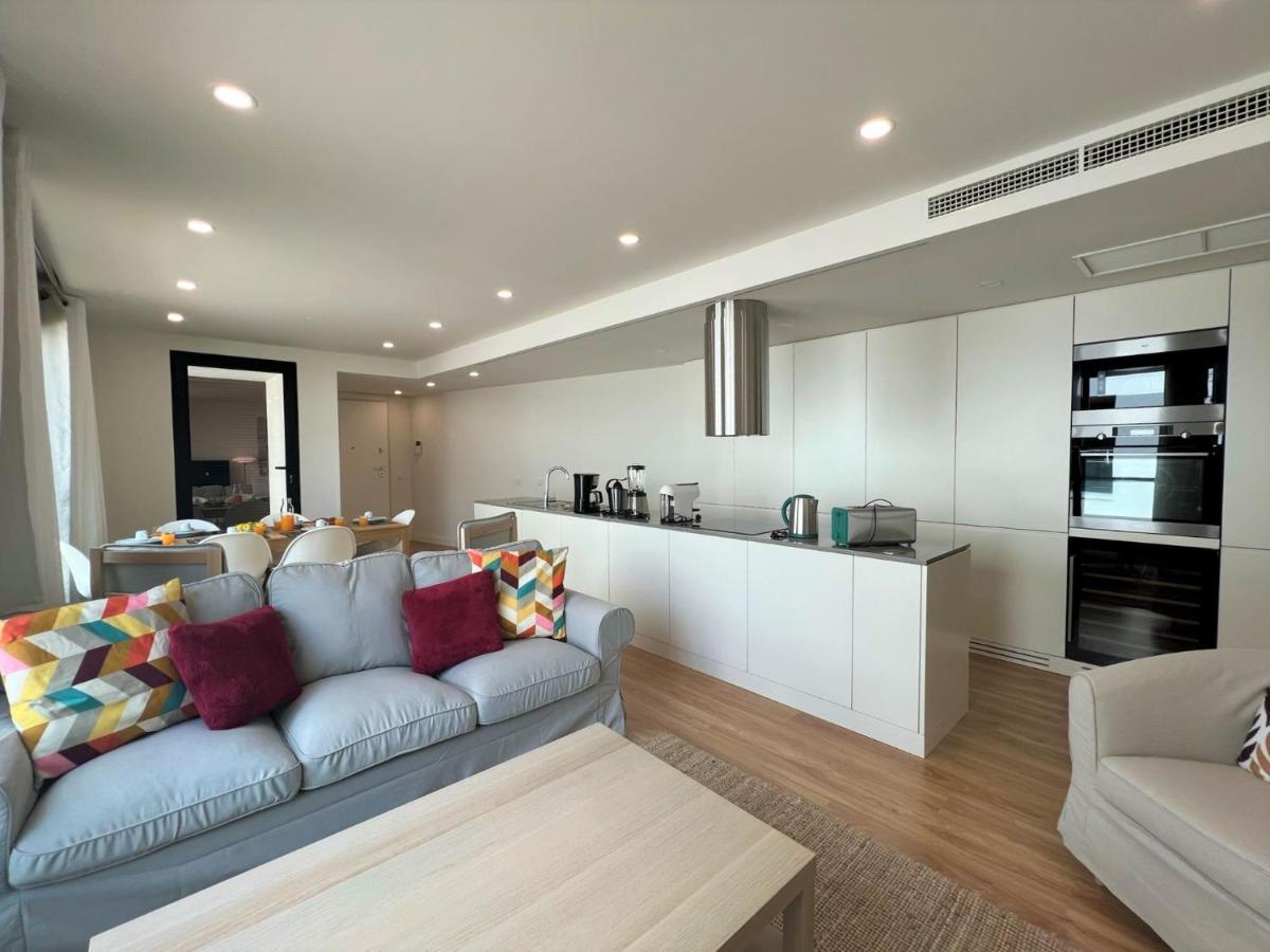 Faro Design 4 By Homing Apartment ภายนอก รูปภาพ