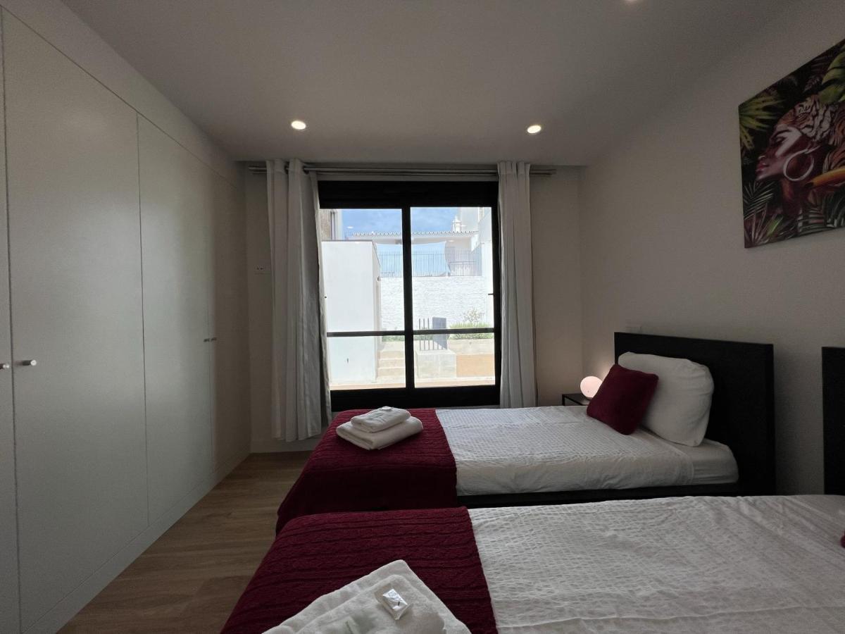 Faro Design 4 By Homing Apartment ภายนอก รูปภาพ